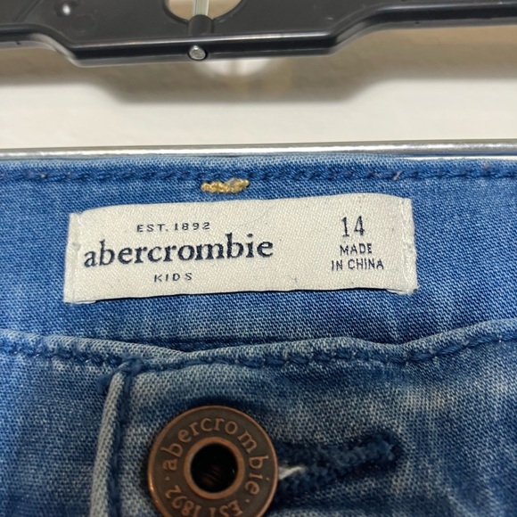 lot of 2 abercrombie kids jeans Girls Sz 14 Slim‎ Denim Casual School 26” Inseam - Picture 3 of 9